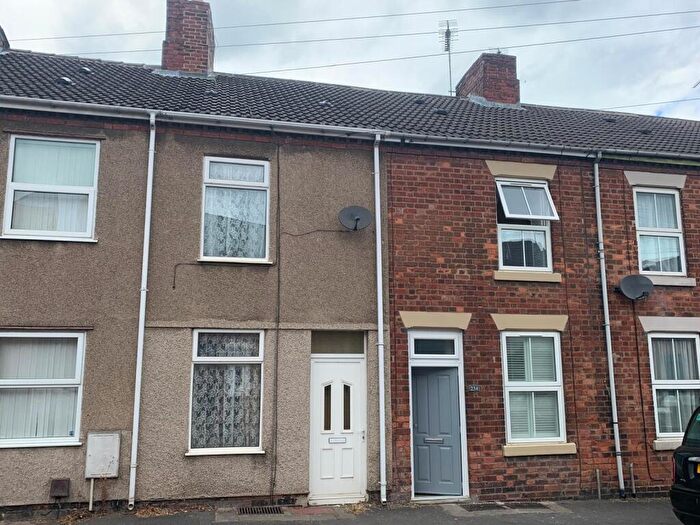 2 Bedroom House To Rent In Market Street, Clay Cross, Chesterfield, S45