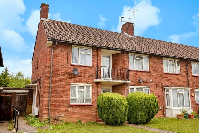 2 Bedroom Maisonette To Rent In Ellement Close, Pinner, HA5