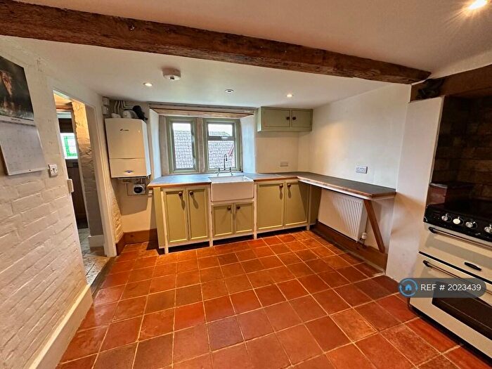 2 Bedroom End Of Terrace House To Rent In The Chantry, Chippenham, SN15