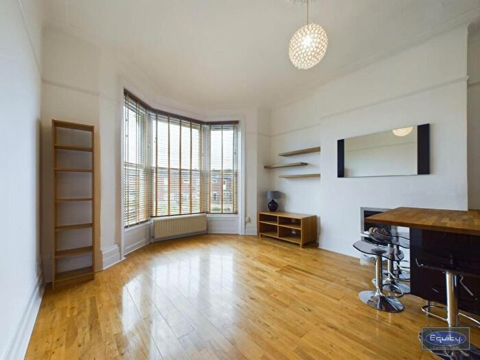 2 Bedroom Flat To Rent In Northbrook Road, London, SE13