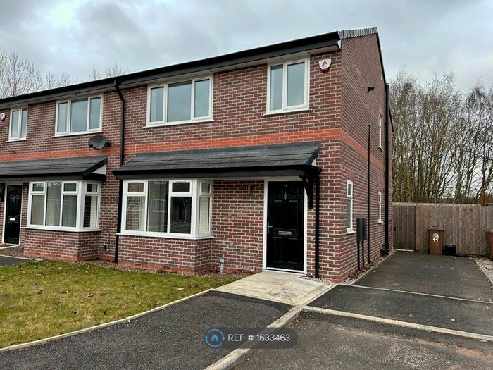 4 Bedroom Semi-Detached House To Rent In Penny Bridge Grove, St. Helens, WA9