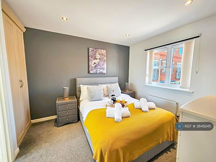 3 Bedroom Semi-Detached House To Rent In Boughton Way, Gloucester, GL4