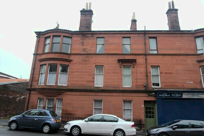 2 Bedroom Flat To Rent In Algie Street, Glasgow, G41