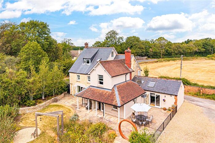 5 Bedroom Detached House For Sale In Mile Elm, Calne, Wiltshire, SN11