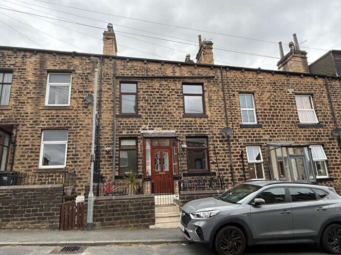 3 Bedroom Terraced House For Sale In Egremont Street, Sowerby Bridge, West Yorkshire, HX6