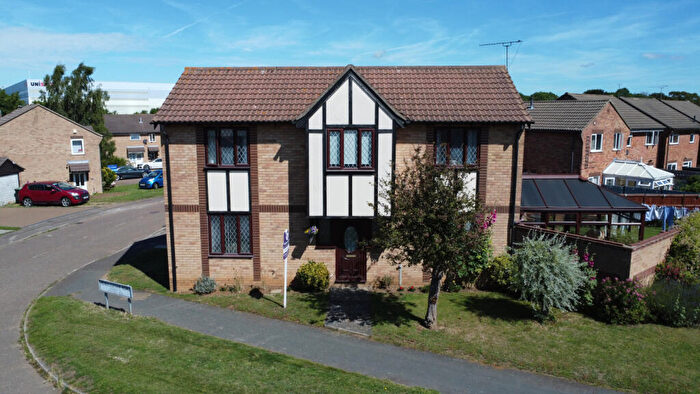 4 Bedroom Detached House For Sale In Rendlesham Road, Felixstowe, IP11