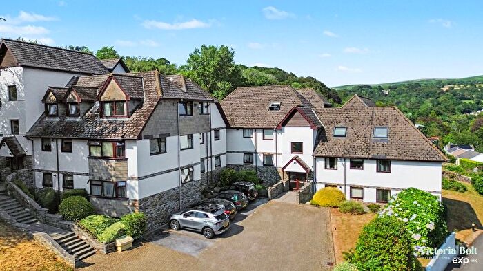 2 Bedroom Flat For Sale In The Groves, Ivybridge, PL21