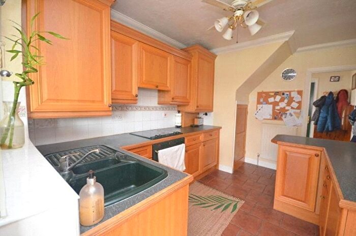 3 Bedroom Semi-Detached House To Rent In South End Road, Hornchurch, Essex, RM12