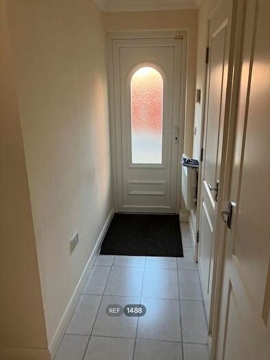 2 Bedroom Flat To Rent In Danes Drive, Hessle, HU13