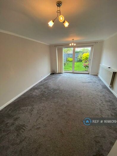 2 Bedroom Terraced House To Rent In Gatwick Court, Newcastle Upon Tyne, NE3