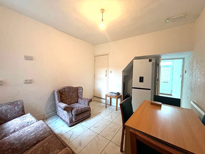 4 Bedroom Property To Rent In Hubert Road, Birmingham, B29