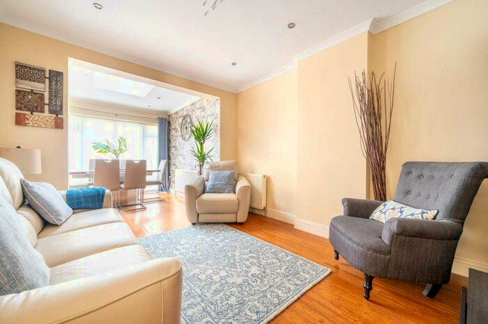 4 Bedroom Semi-Detached House To Rent In Woodfield Gardens, , New Malden, KT3