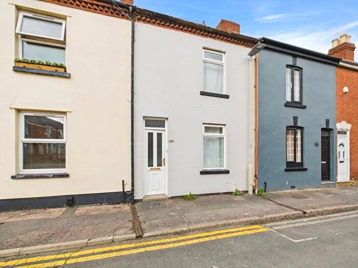 3 Bedroom Terraced House For Sale In Magdala Road, Gloucester, Gloucestershire, GL1