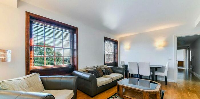 2 Bedroom Penthouse To Rent In Paddington, London, W2