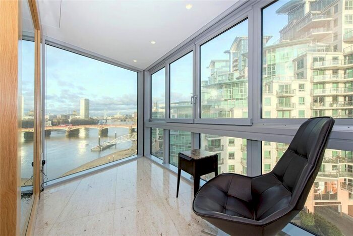 2 Bedroom Flat To Rent In The Tower, St. George Wharf, SW8