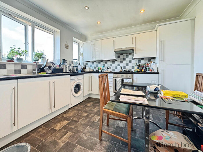 1 Bedroom Apartment To Rent In Lavengro Road, Norwich, NR3