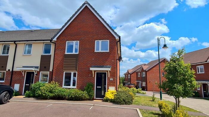 3 Bedroom Terraced House To Rent In Oakthorpe, Hampton Centre, Peterborough, PE7