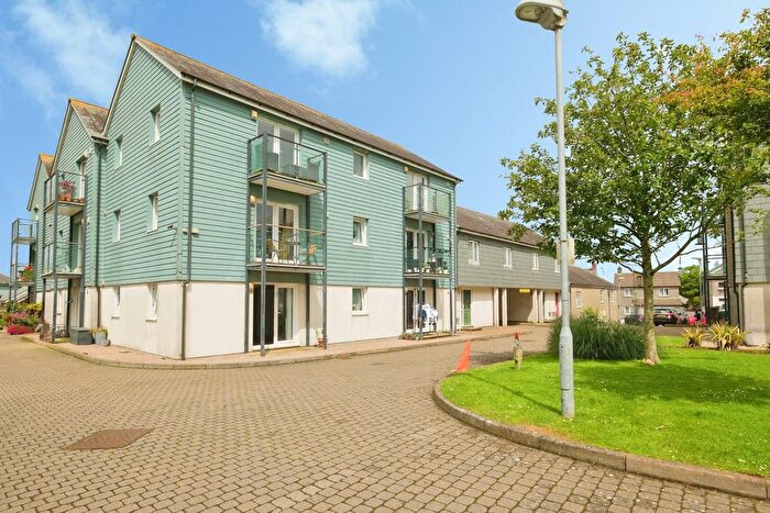1 Bedroom Flat For Sale In Whym Kibbal Court, Redruth, TR15