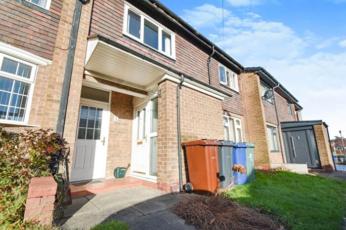 3 Bedroom Terraced House To Rent In Lune Close, Whitefield, M45