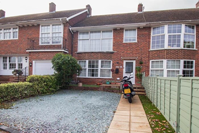 3 Bedroom House For Sale In Blue Haze Avenue, BN25