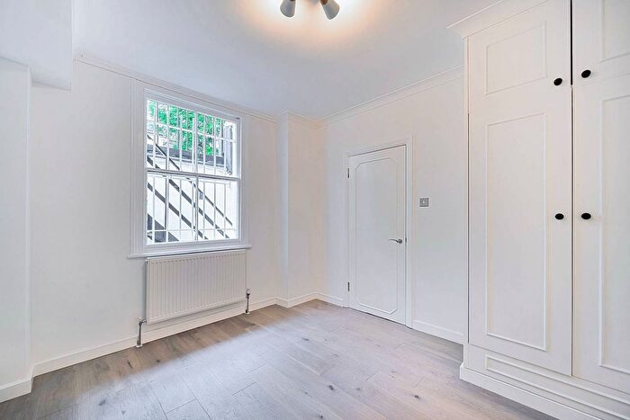 1 Bedroom Flat To Rent In Gloucester Street, Pimlico, London, SW1V