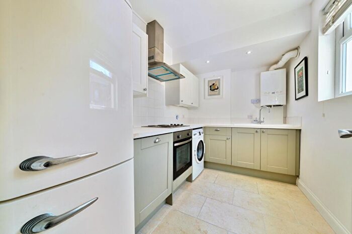 1 Bedroom Flat To Rent In Chislehurst Road Orpington, BR6