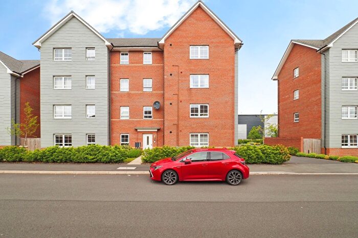 2 Bedroom Flat For Sale In Regeneration Way, Beeston, Nottingham, Nottinghamshire, NG9