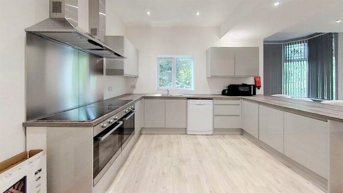 11 Bedroom House To Rent In Oakfield Road, Selly Park, Birmingham, B29