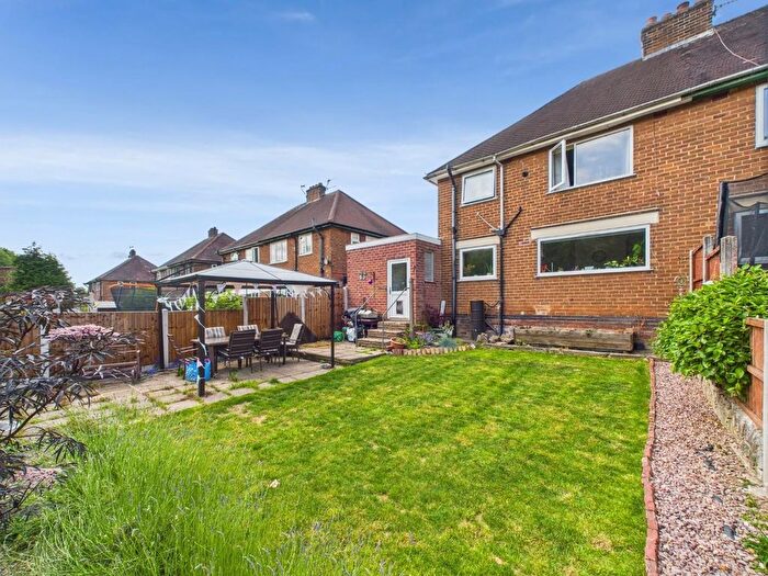 3 Bedroom Semi-Detached House For Sale In Bournebrook Avenue, Wirksworth, Matlock, DE4
