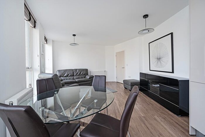2 Bedroom Flat For Sale In Lariat Court, Nellie Cressall Way, London, E3