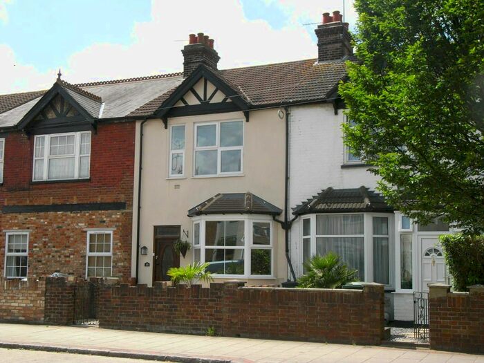 Studio To Rent In High Street, St Albans, AL2