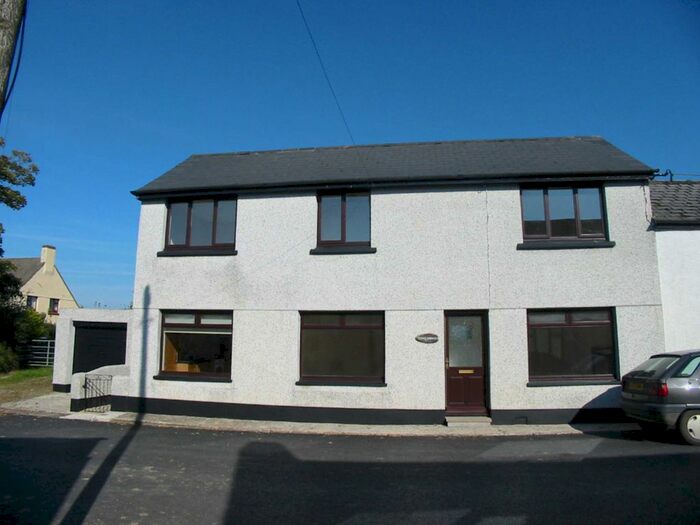 3 Bedroom Semi-Detached House To Rent In Week St. Mary, Holsworthy, EX22