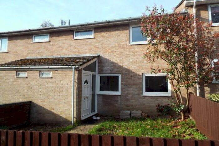 3 Bedroom Property To Rent In Sheldrake Gardens, Southampton SO16