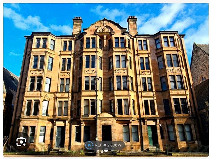 4 Bedroom Flat To Rent In University Avenue, Glasgow, G12