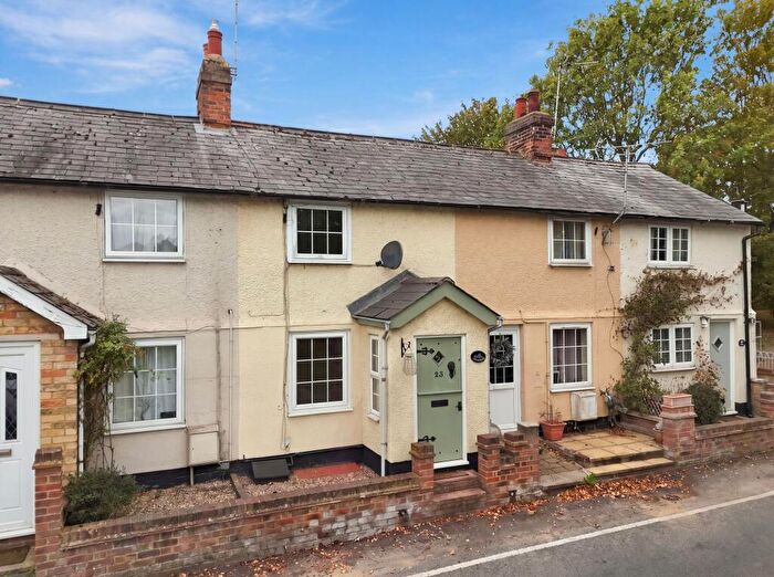 2 Bedroom Terraced House For Sale In Hillfoot Road, Shillington, SG5