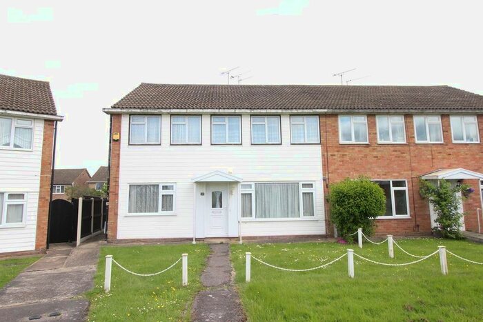 2 Bedroom Flat To Rent In Springfield Road, Billericay, CM12