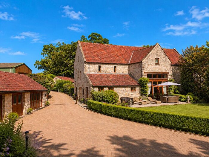 9 Bedroom Equestrian Facility For Sale In Gibbs Lane, Siston, Bristol, BS16