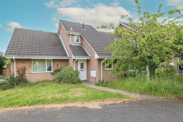 1 Bedroom Terraced House To Rent In Wellspring Close, Wingerworth, Chesterfield, S42