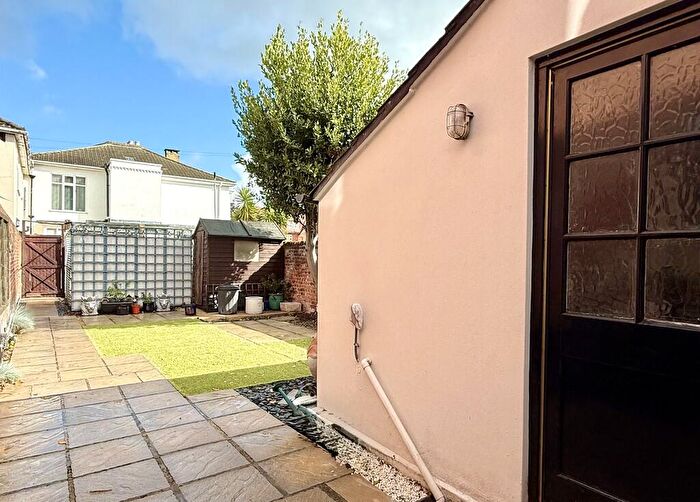 1 Bedroom Maisonette For Sale In Stoke Road, Gosport, PO12