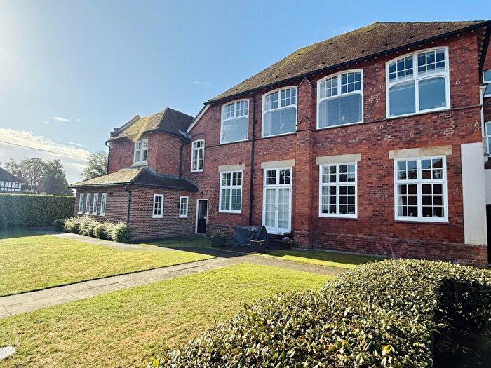 1 Bedroom Apartment For Sale In Walter Bigg Way, Wallingford, OX10