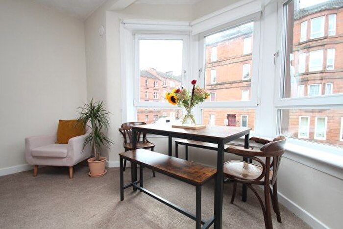 2 Bedroom Flat To Rent In Dixon Road, Glasgow, G42