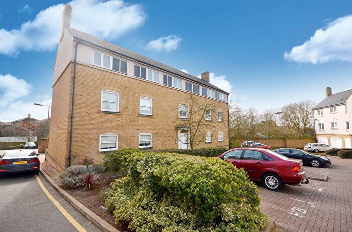 2 Bedroom Flat To Rent In Holden Close, Braintree, CM7