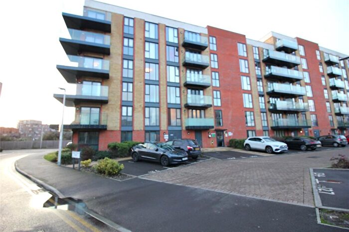 1 Bedroom Apartment For Sale In Oscar Wilde Road, Reading, RG1