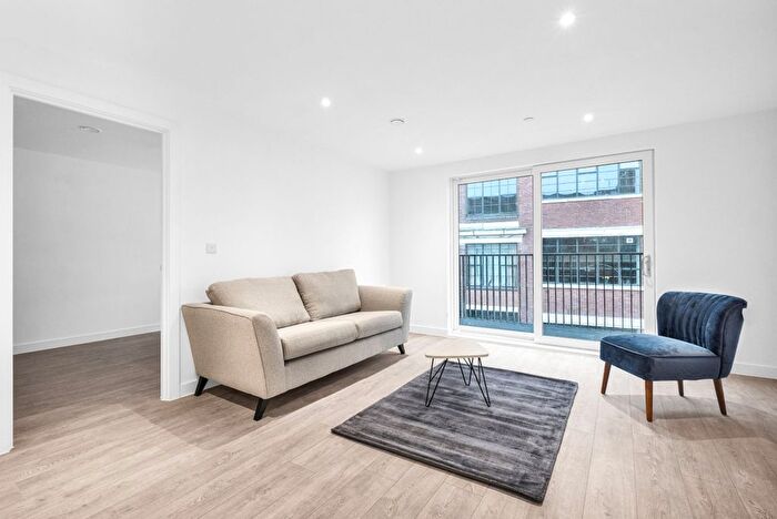 1 Bedroom Flat To Rent In Apt The Burj Digbeth, Birmingham, B12