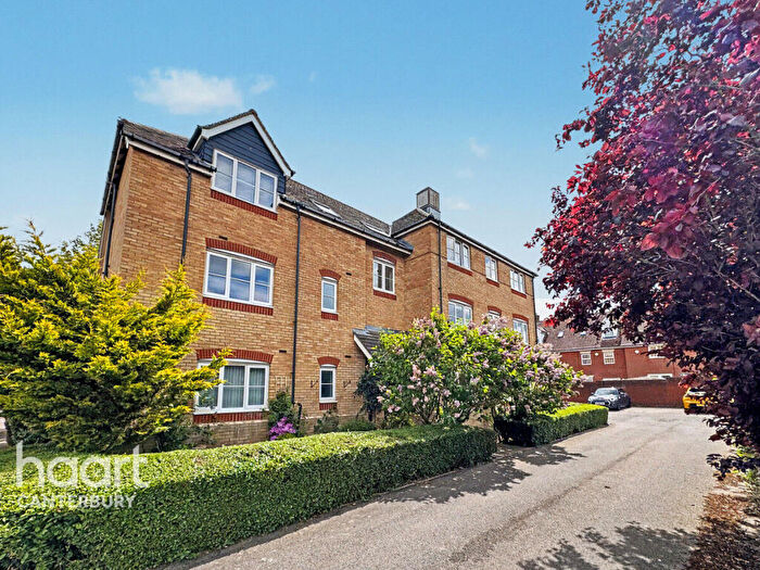 2 Bedroom Apartment For Sale In Blackthorn Road, Canterbury, CT3
