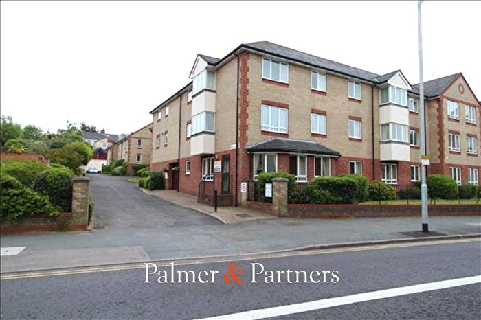 1 Bedroom Flat For Sale In Maldon Road, Colchester, Essex, CO3