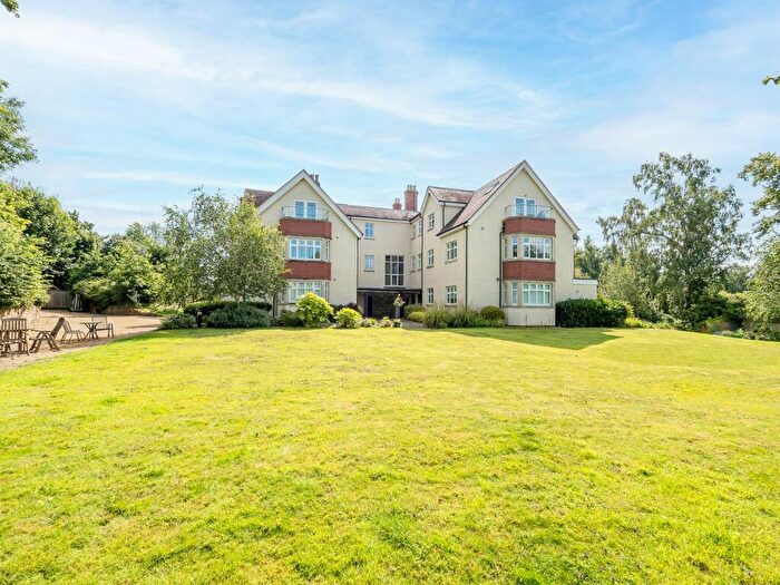 2 Bedroom Apartment For Sale In Leek Wootton, The Hayes, CV35