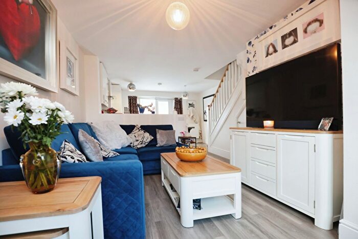 2 Bedroom Terraced House For Sale In Willow Way, Stratford-Upon-Avon, Warwickshire, CV37