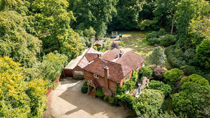 5 Bedroom Detached House For Sale In Birches Lane, Burrows Cross, Gomshall, Guildford, GU5