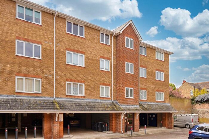 2 Bedroom Flat To Rent In St Stephens, Poplar Road, St Peters, Broadstairs, Kent, CT10
